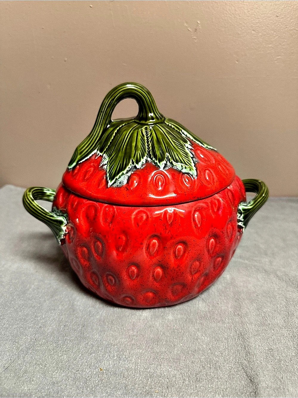 Strawberry Lidded Serving Bowl in Red & Green